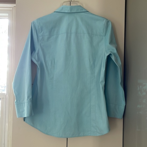 Foxcroft, fits 8-10,100% cotton,V-neck to buttons,bracelet length sleeve.As new - Picture 2 of 11